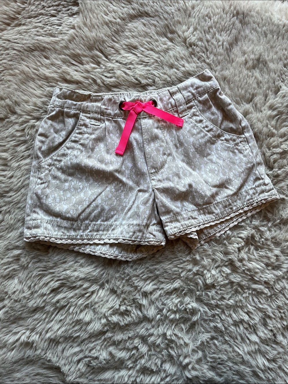 Girls' Cream Floral Lace-Trim Shorts with Pink Drawstring